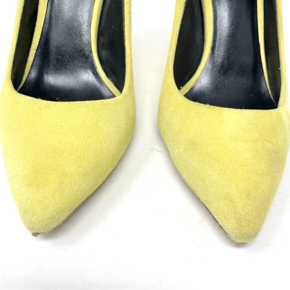 ** RAYE By REVOLVE Tia Yellow Suede Heels Size 38.5/ 8 - Picture 8 of 11
